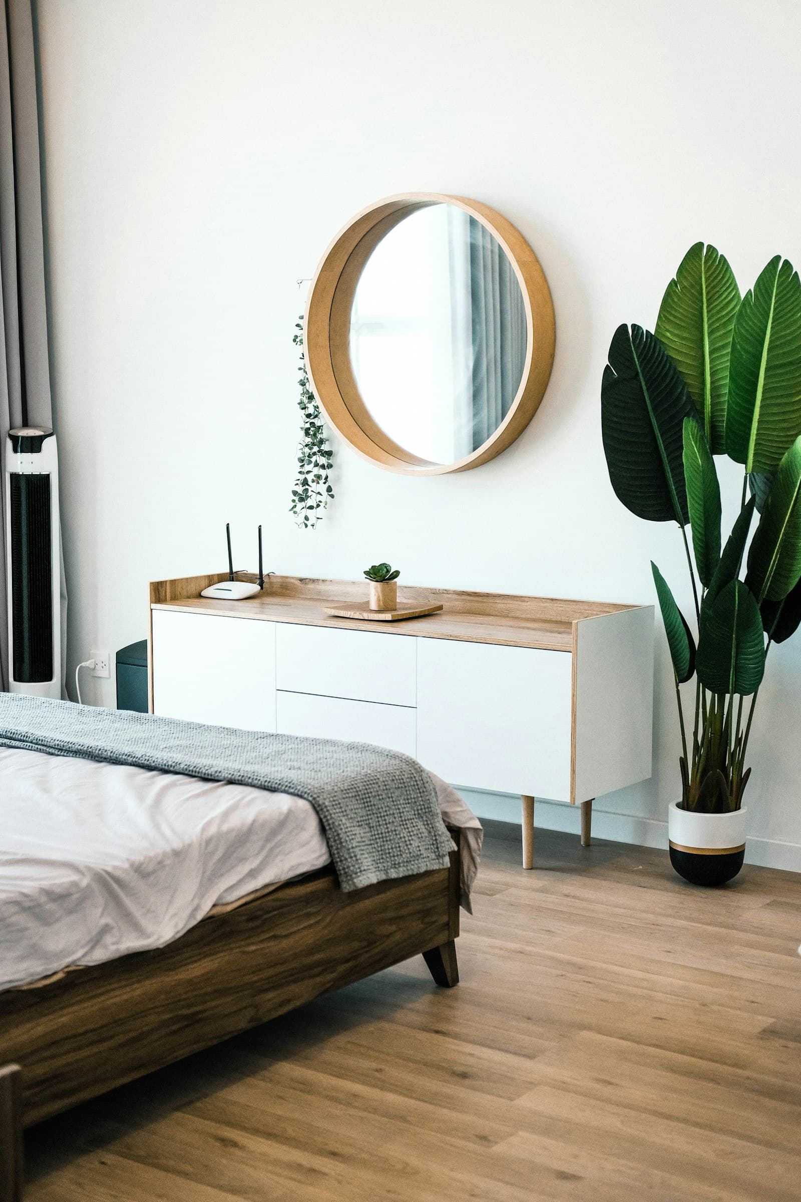 Compact furnished studio